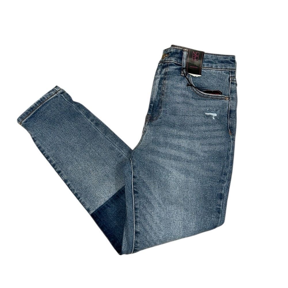 No Boundaries Blue Denim High-rise Destructed Mom Jeans(Size 9) - Picture 4 of 9
